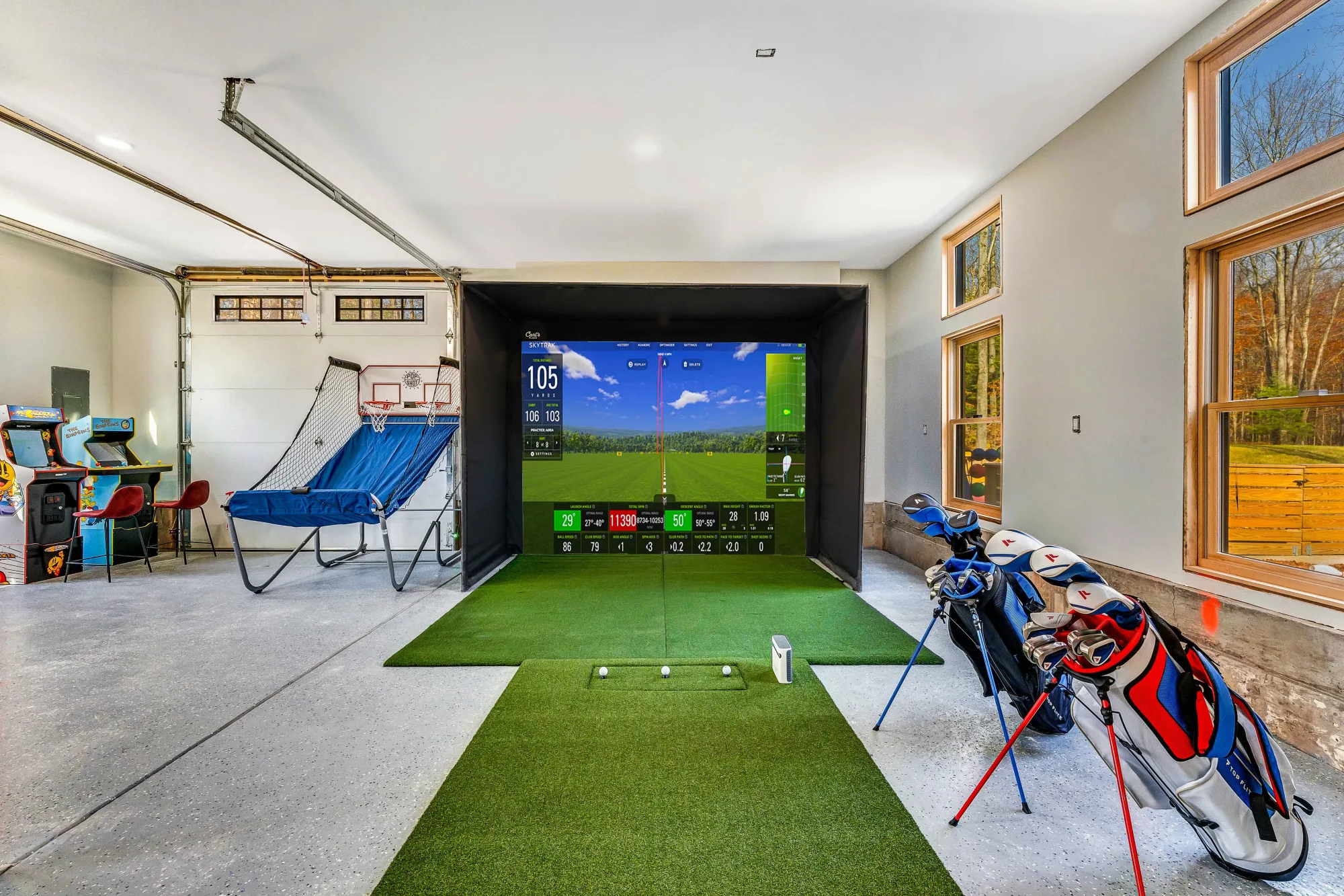 Grand Timber interior and amenities, photo 9