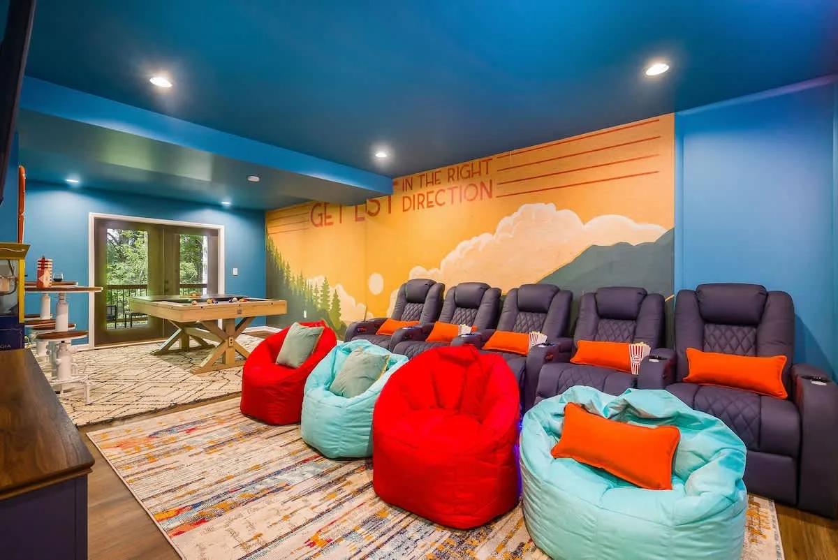 Mountain Cabin interior and amenities, photo 6