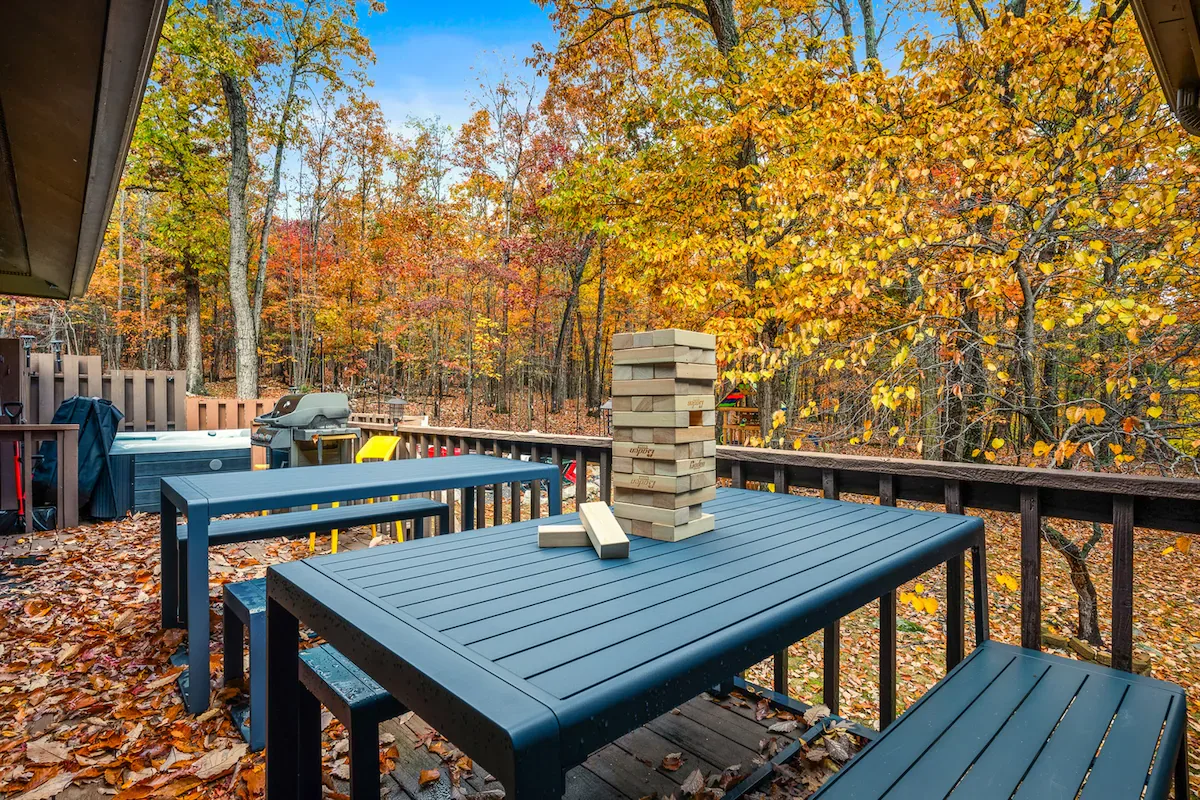 Adventure Haven interior and amenities, photo 18