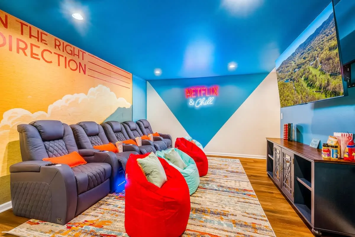 Mountain Cabin interior and amenities, photo 4
