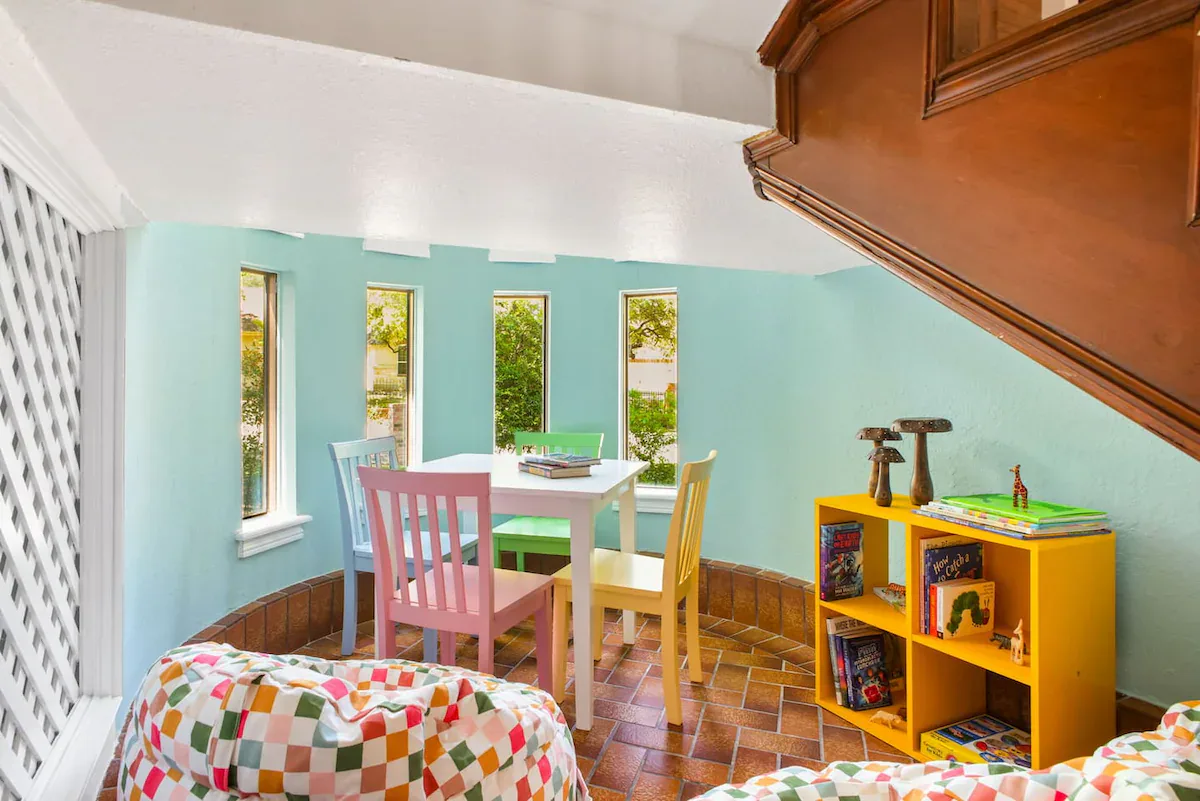 Family Oasis interior and amenities, photo 25