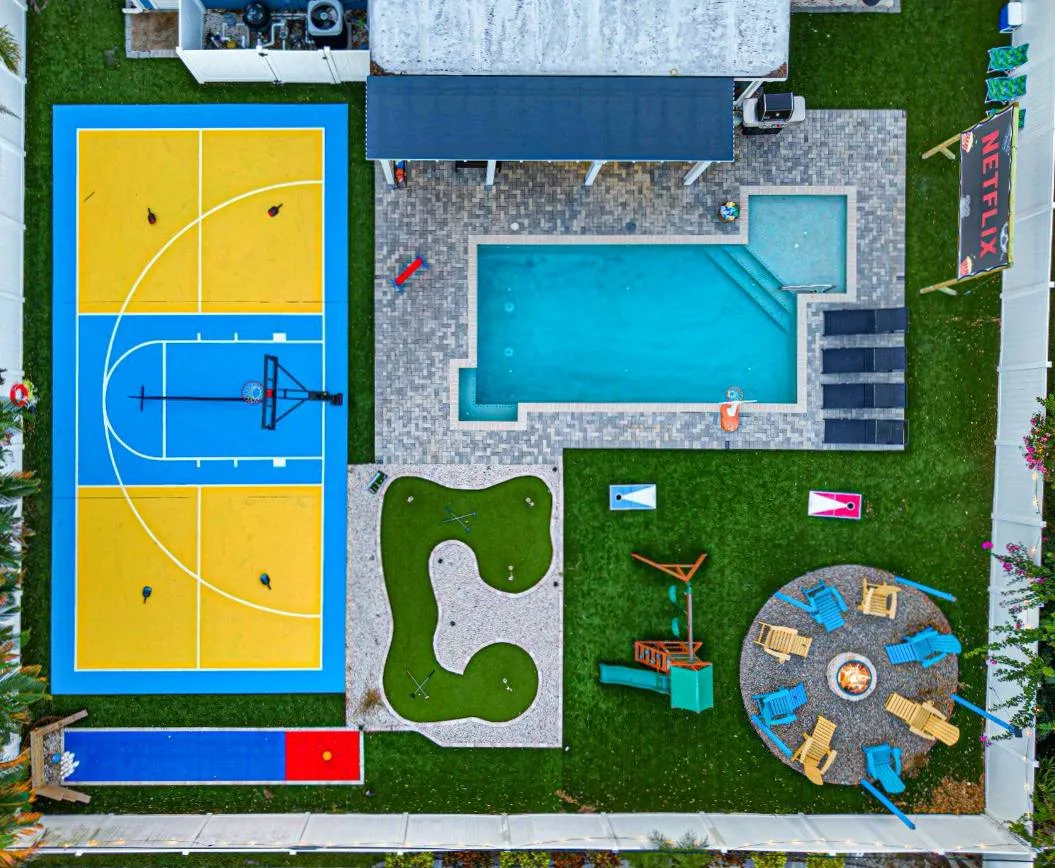 Tropical Resort Home interior and amenities, photo 2