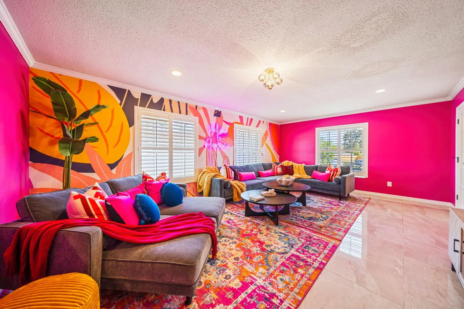 Multi-Sport Estate interior and amenities, photo 11