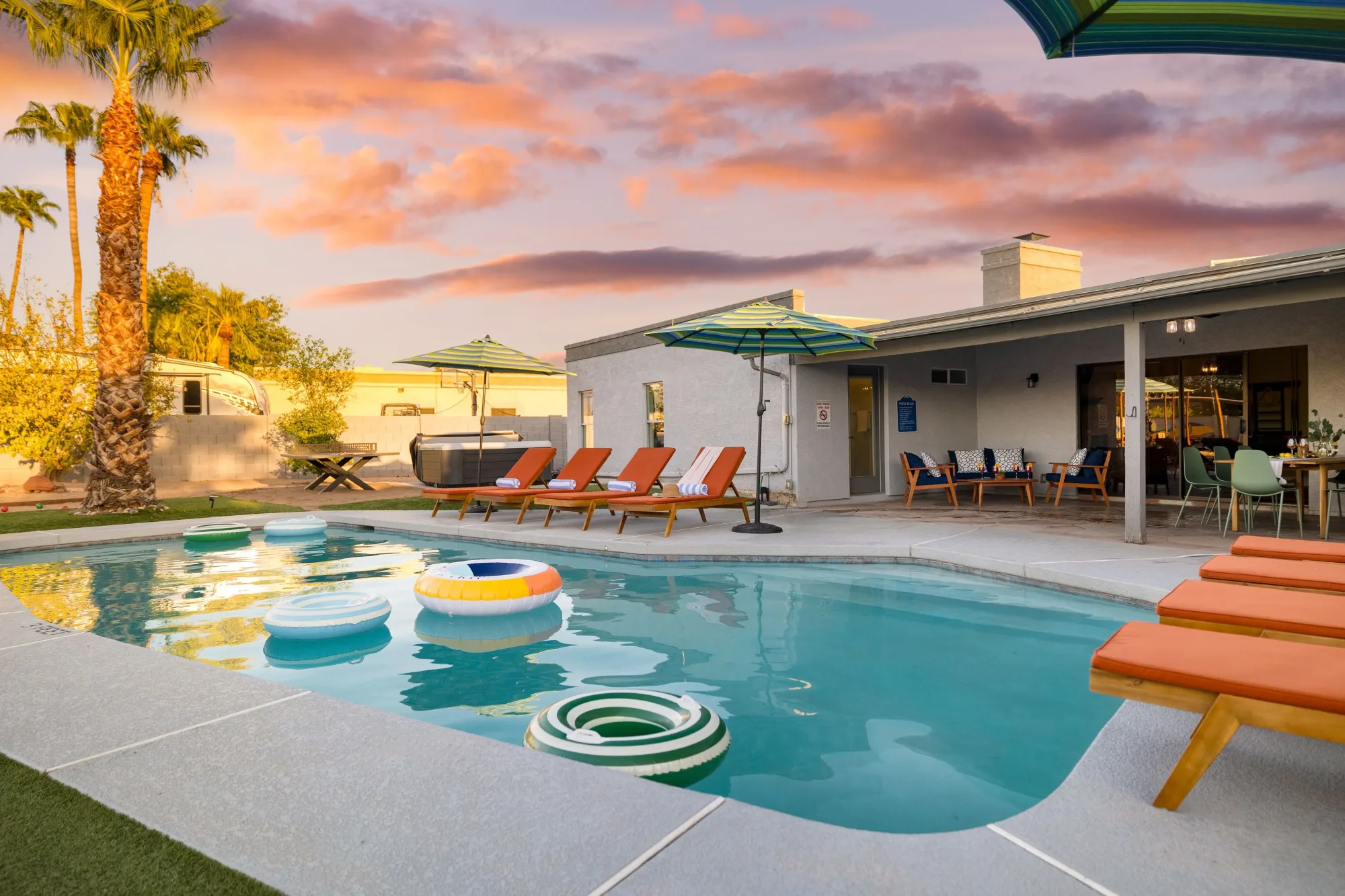 Fairway Oasis interior and amenities, photo 6