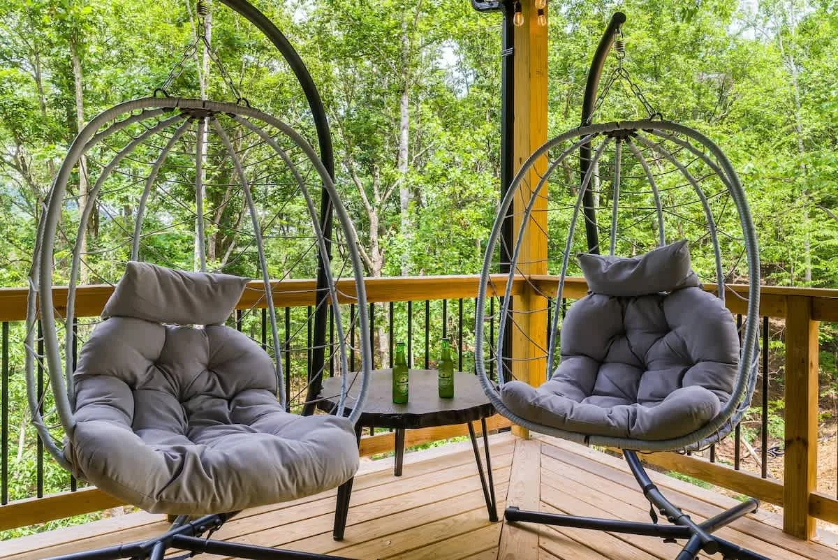 Mountain Cabin interior and amenities, photo 11