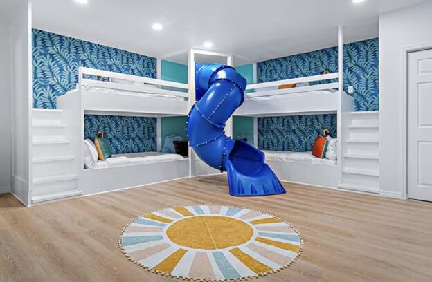 Airbnb bunk room designed for families