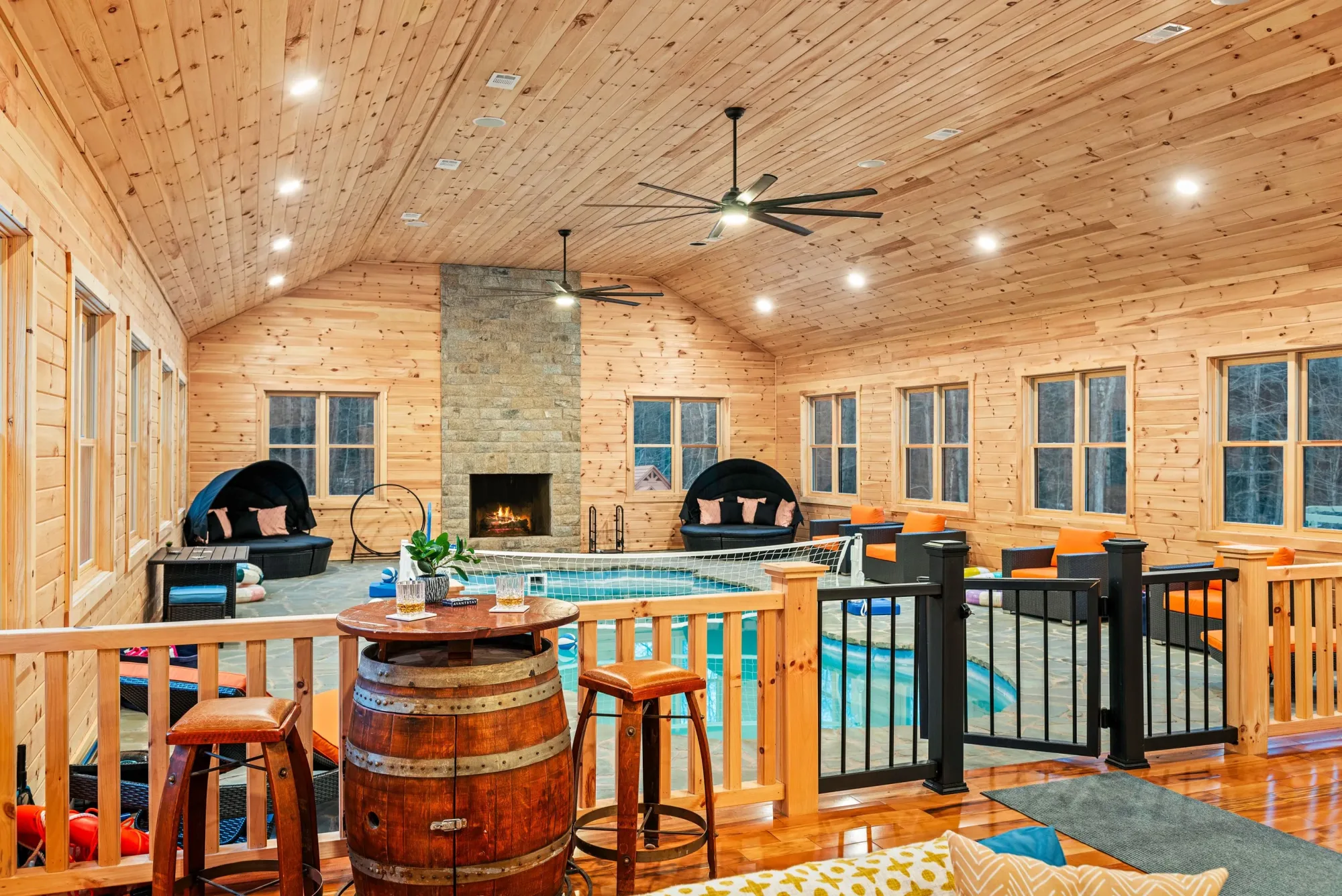 Grand Timber interior and amenities, photo 13