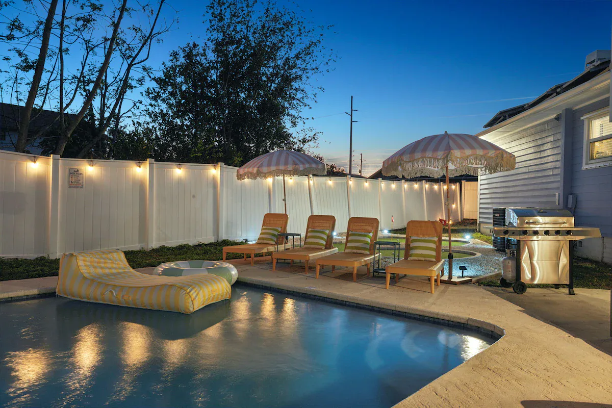 Beach Resort Home interior and amenities, photo 3