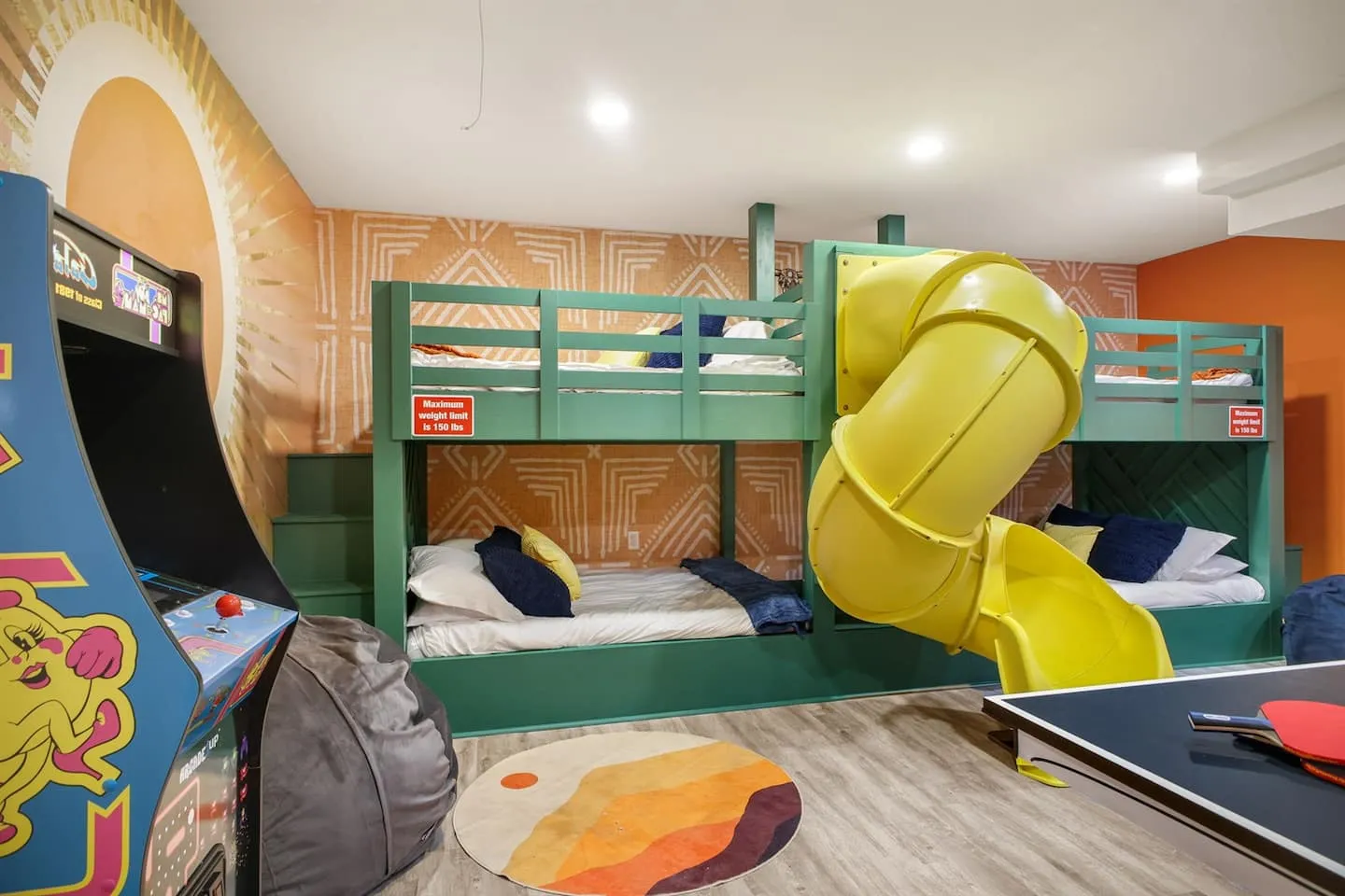 The Comfy Coyote interior and amenities, photo 23