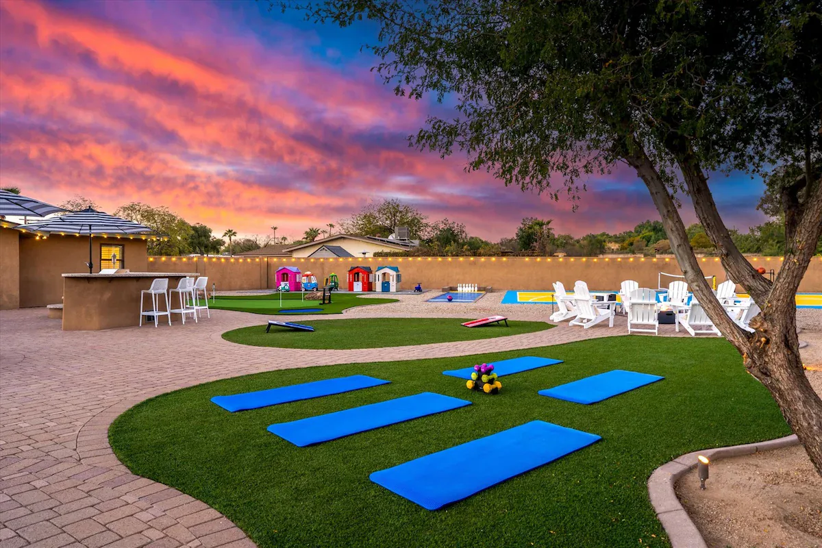 Luxury Estate interior and amenities, photo 9
