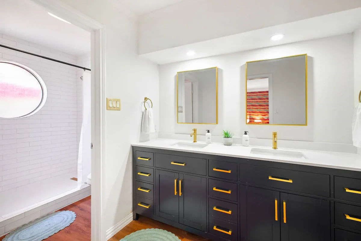 Family Oasis interior and amenities, photo 13