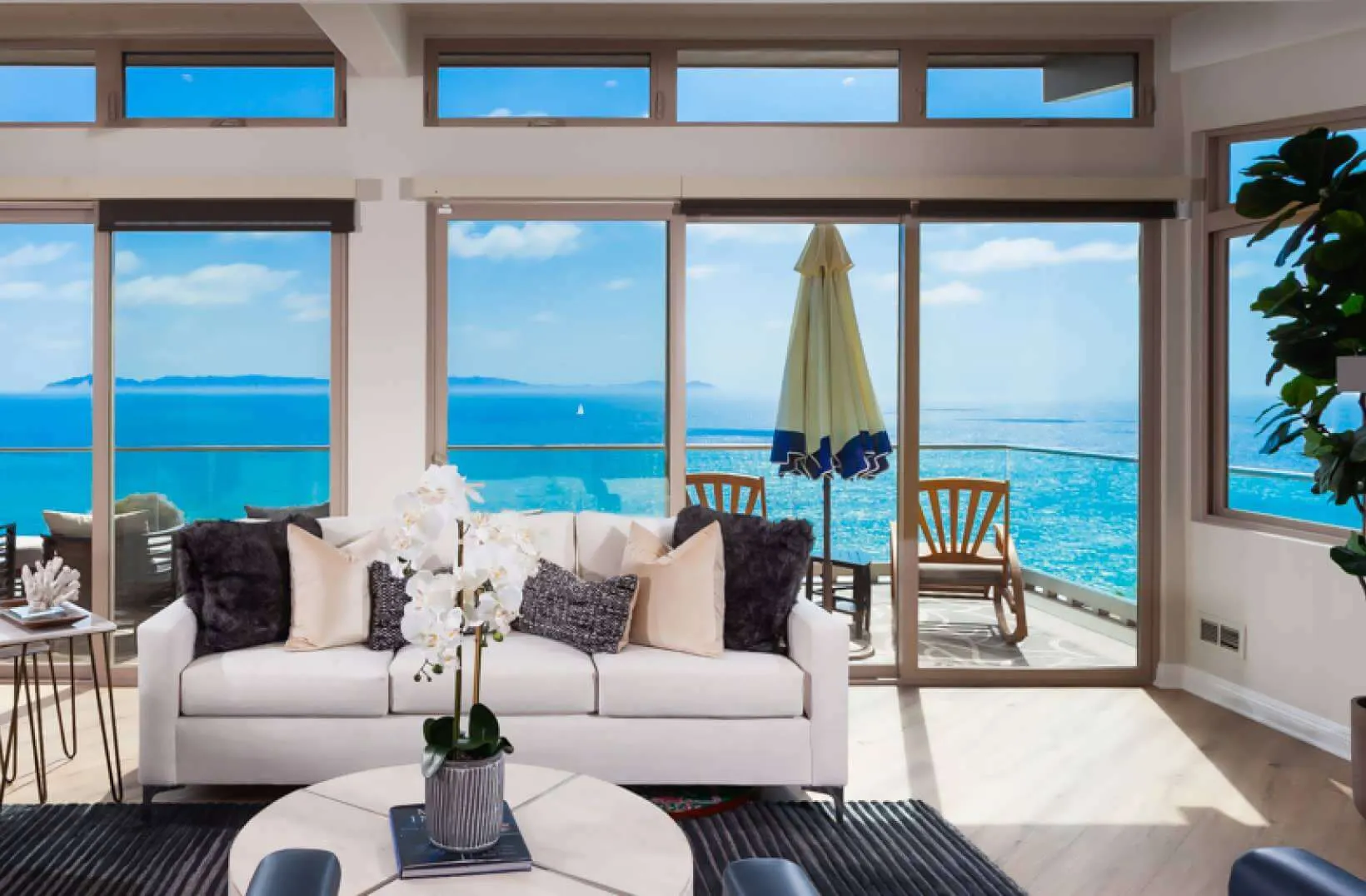 STR Cribs Airbnb interior design project