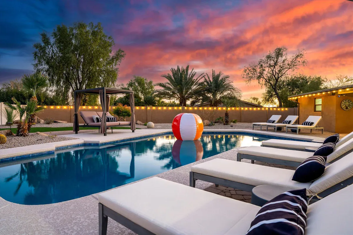 Luxury Estate interior and amenities, photo 8