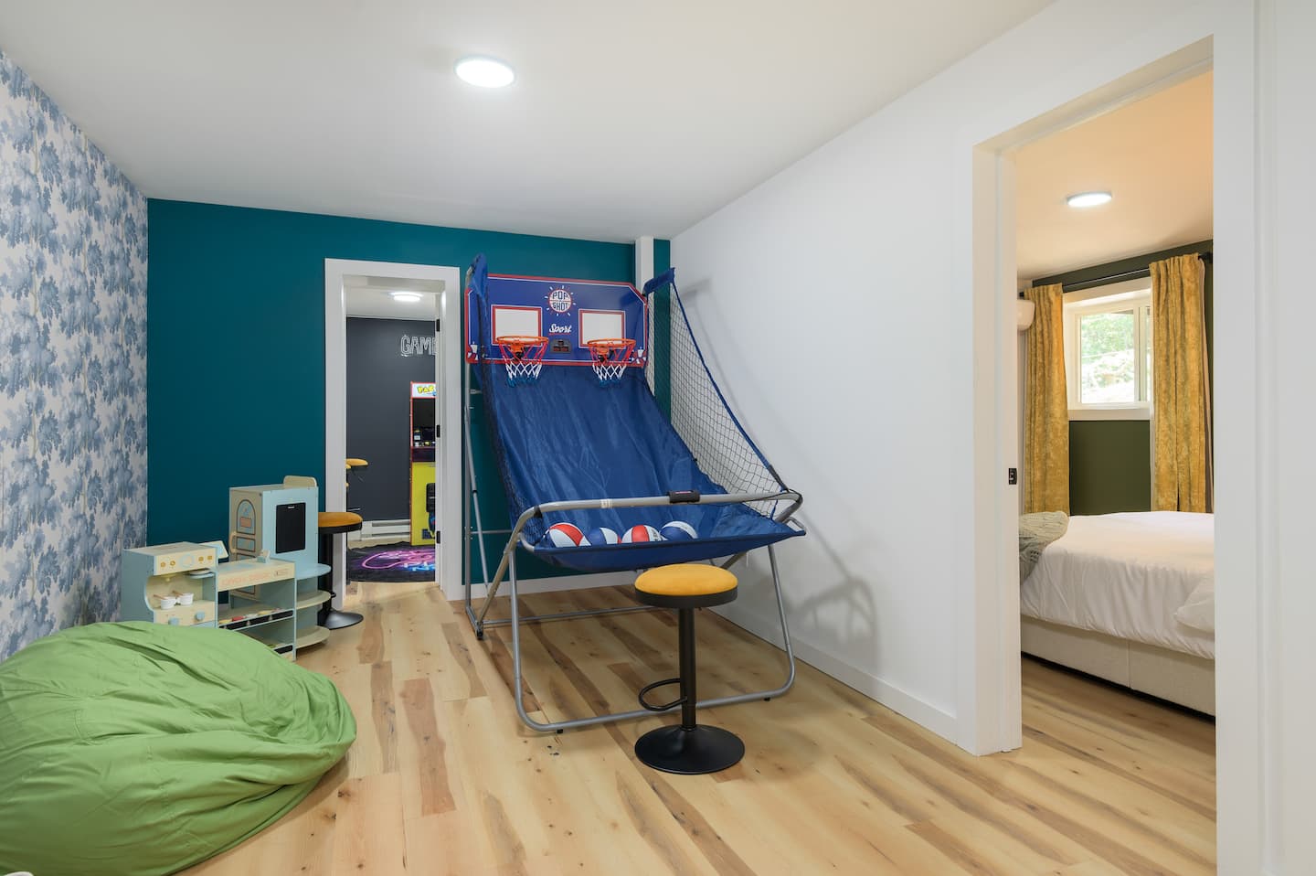 Somerset Lodge property photo 52