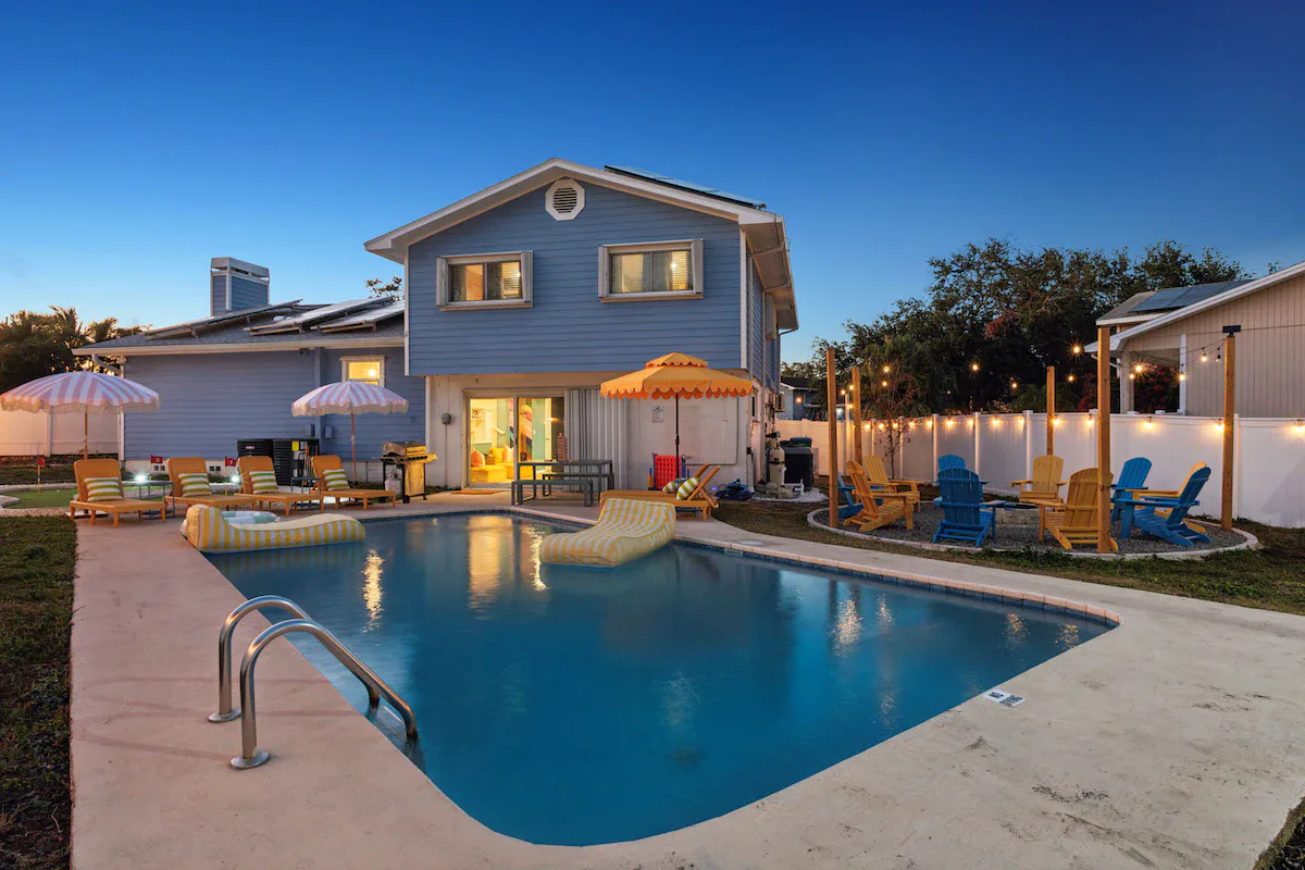 Beach Resort Home interior and amenities, photo 5