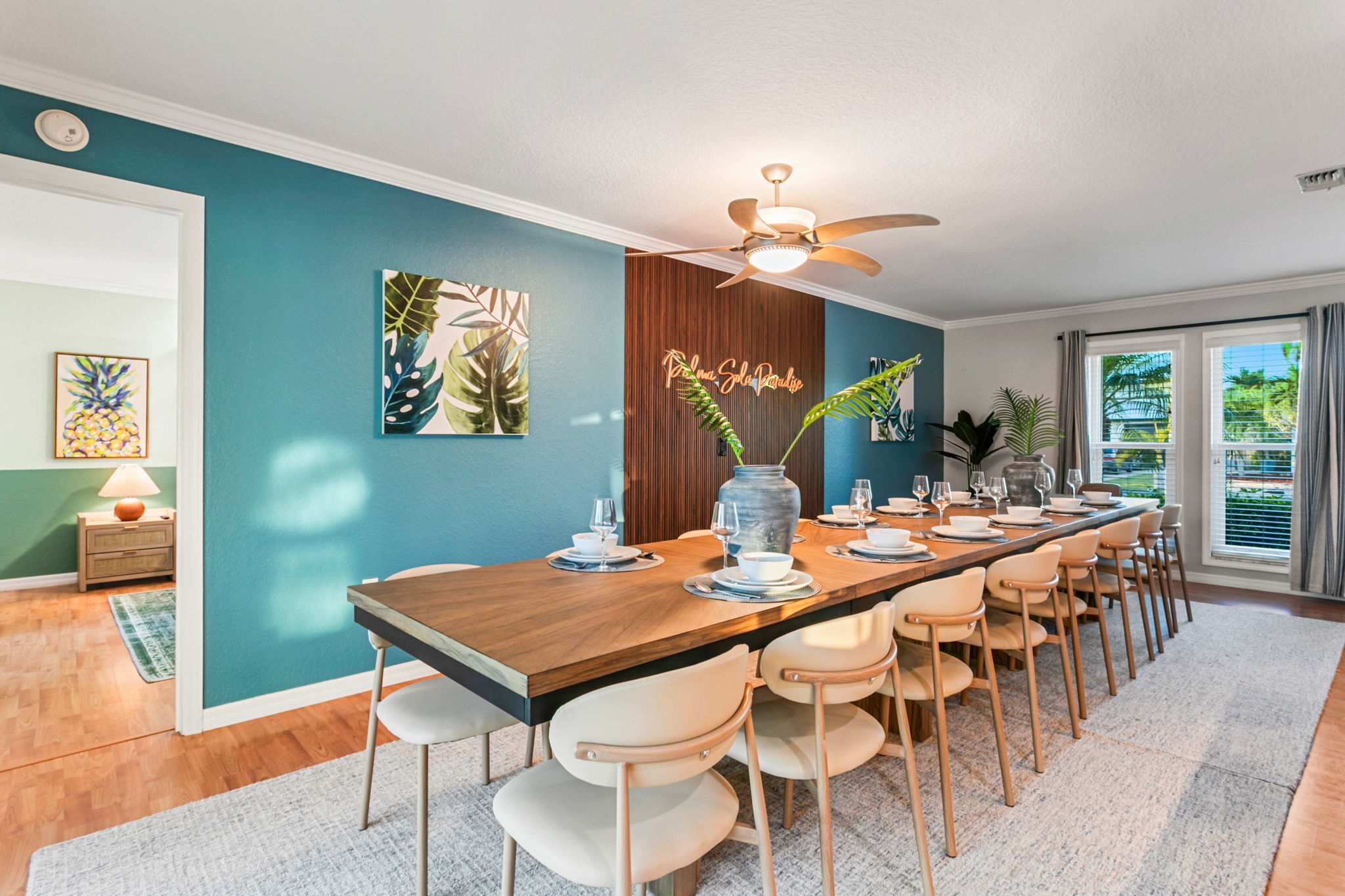 Airbnb Living Room Essentials: A Host's Checklist photo
