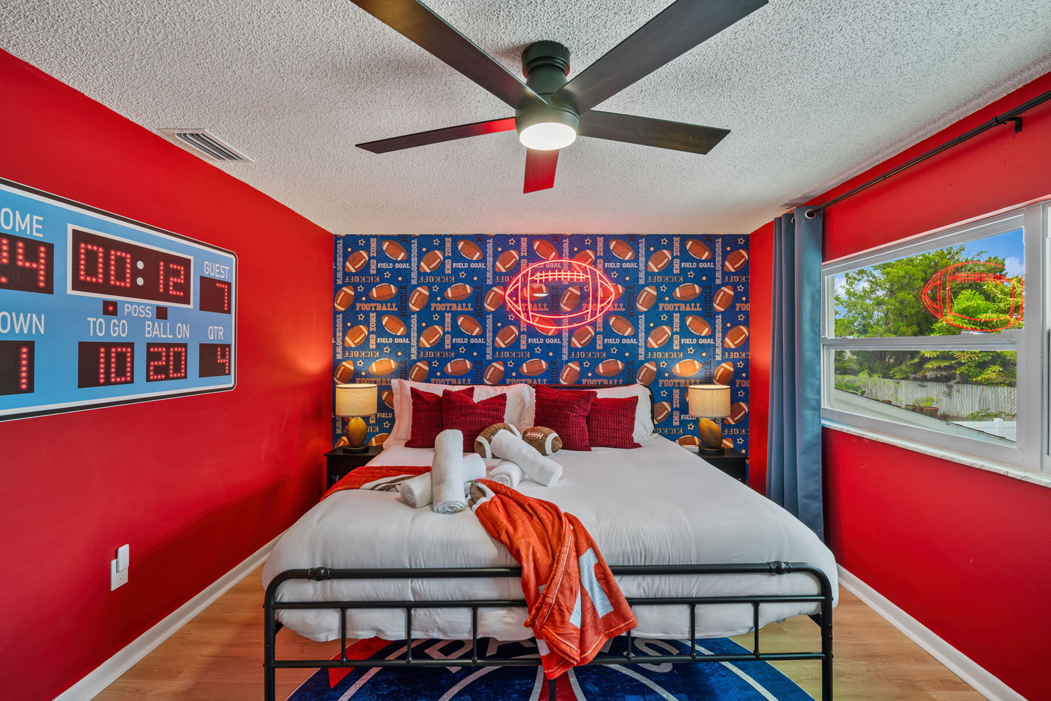 Smart Home for Airbnb: Guest Experience & Efficiency photo