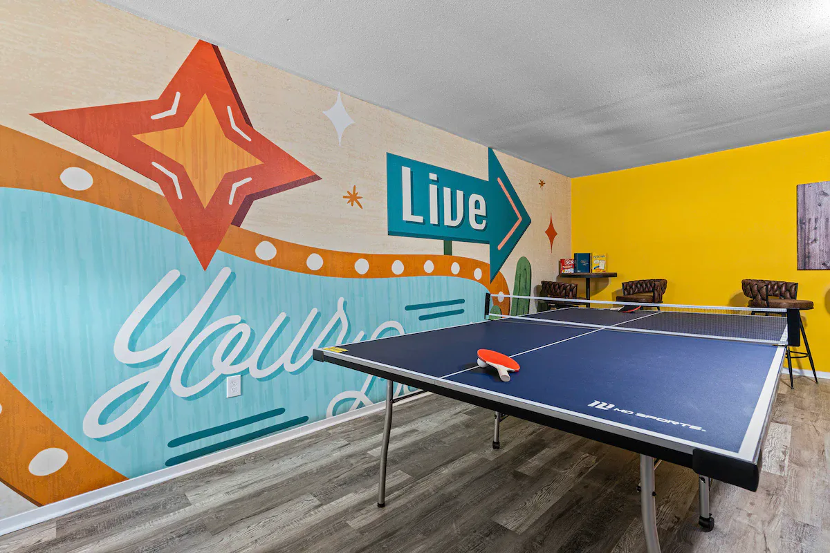Family Retreat interior and amenities, photo 12