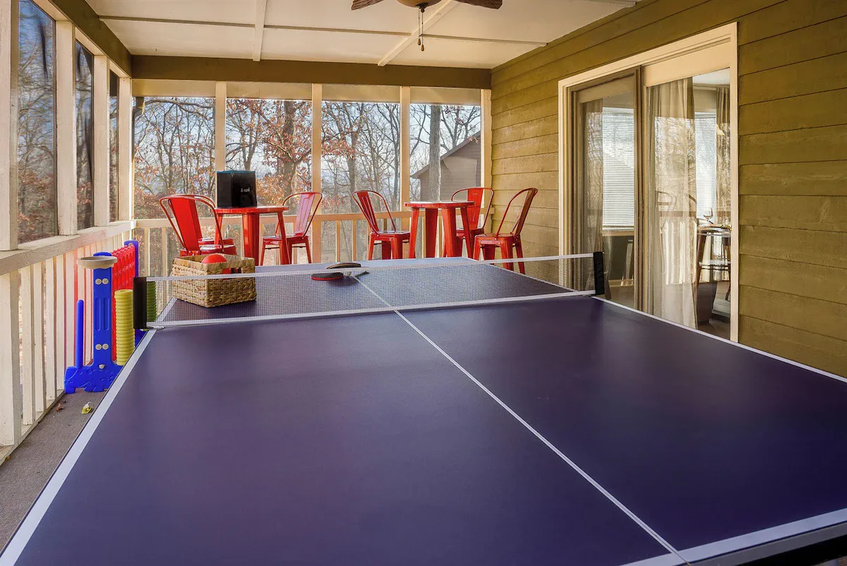 Adventure Haven interior and amenities, photo 24