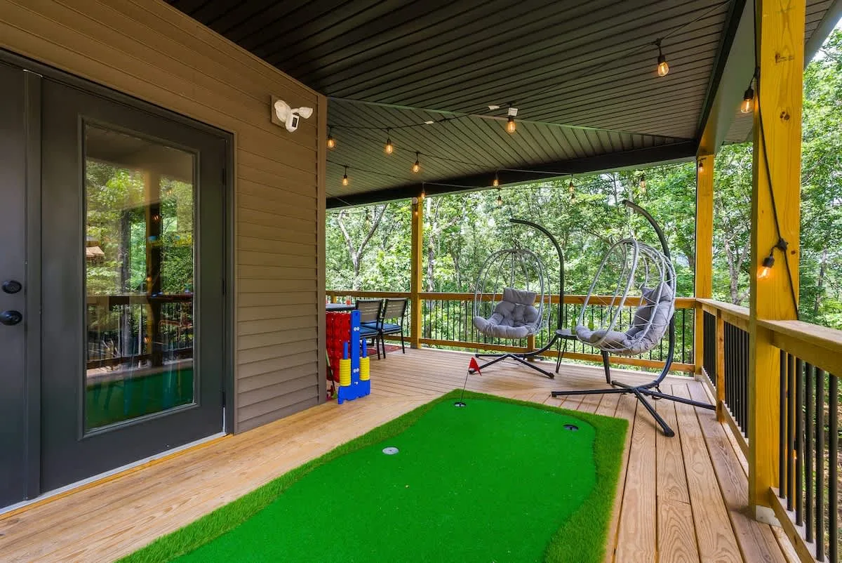 Mountain Cabin interior and amenities, photo 12
