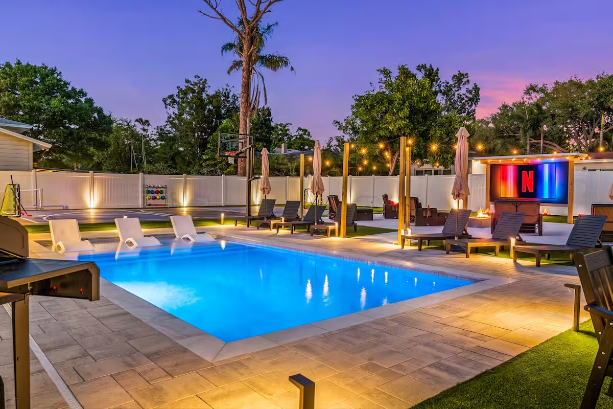 Airbnb Property Styling: Design Tips for Maximizing Revenue photo