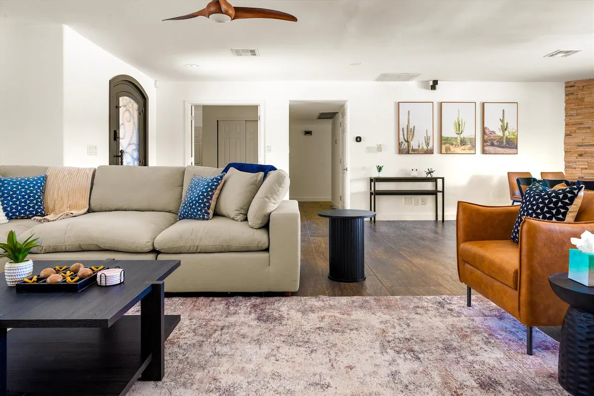 Luxury Estate interior and amenities, photo 15