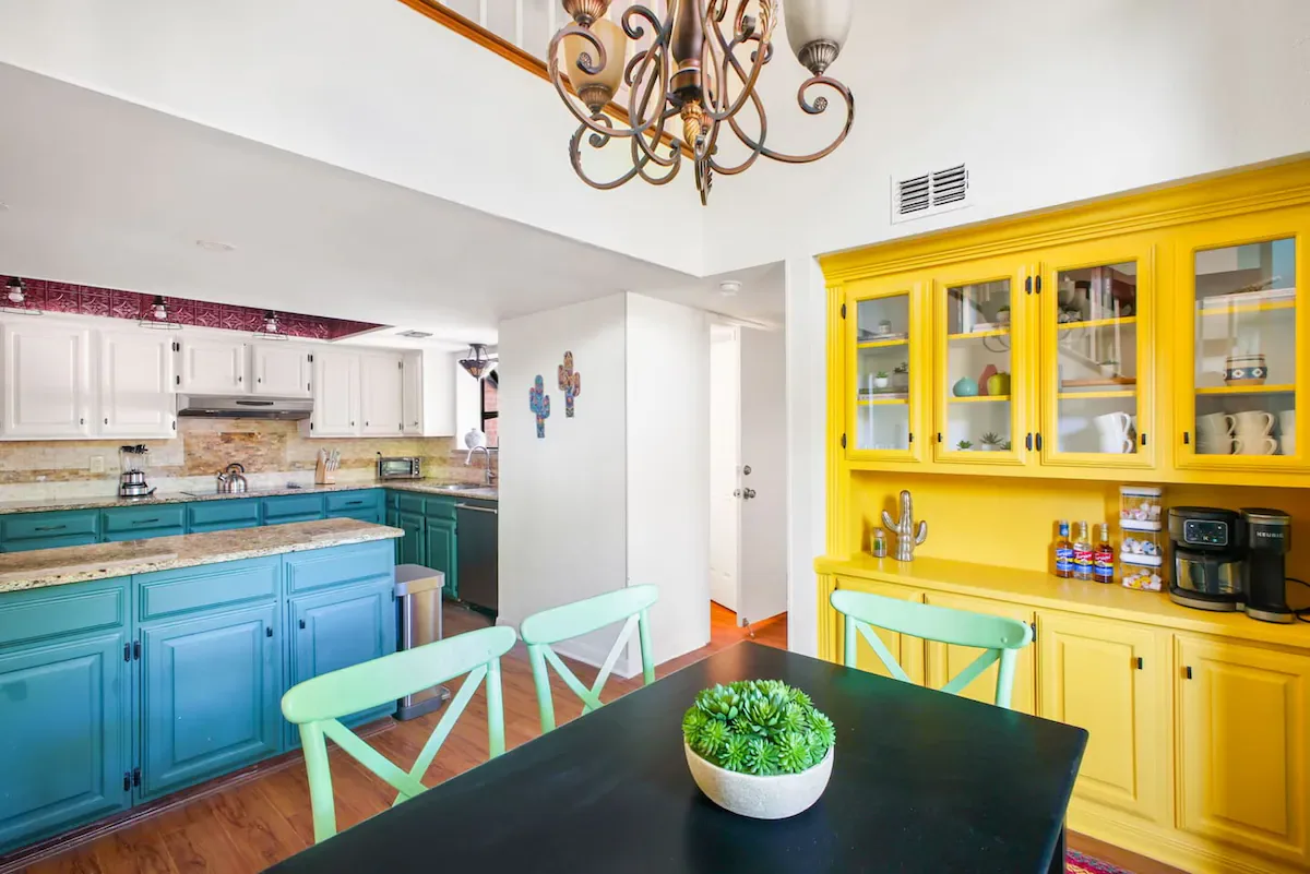 Family Oasis interior and amenities, photo 7