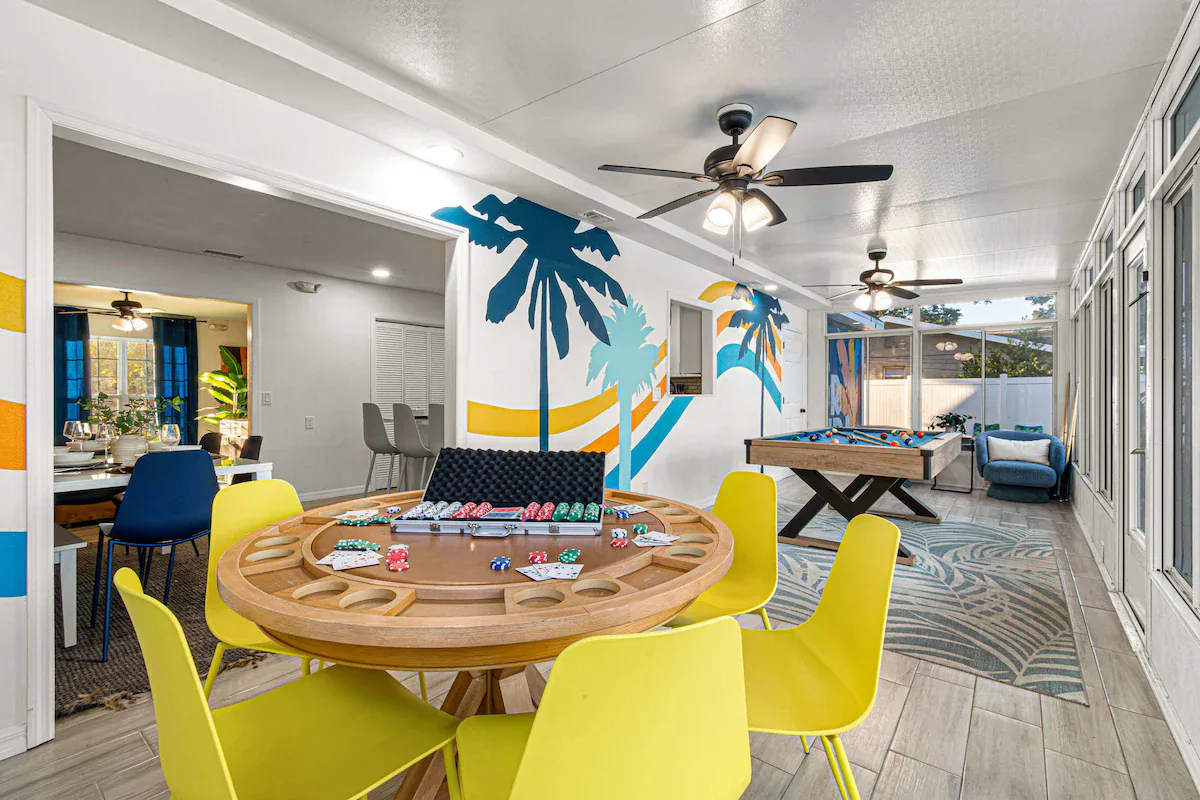 Tropical Resort Home interior and amenities, photo 13