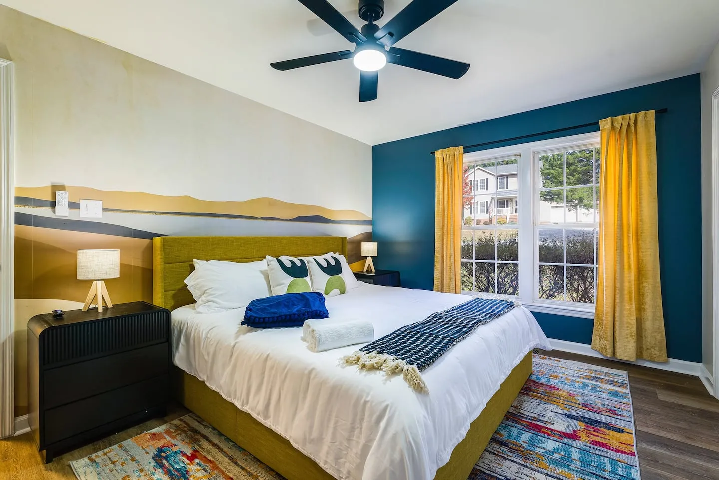 Adventure Haven interior and amenities, photo 20